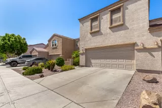 Photo #3: 6899766 Listing