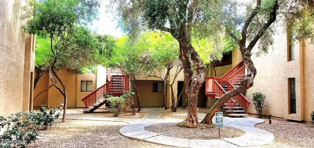 MLS: 6899791 Condo For Sale