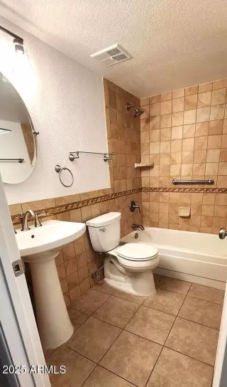 Photo #5: 6899791 Listing 