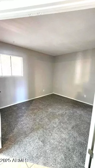 Photo #6: 6899791 Listing 