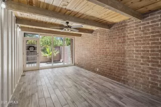 Photo #1: 6899956 Listing 