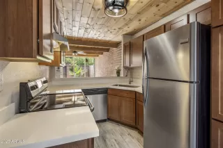 Photo #3: 6899956 Listing 