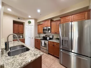 Photo #1: 6899969 Listing