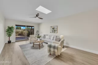 Photo #6: 6900041 Listing