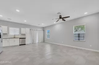 Photo #3: 6900064 Listing 