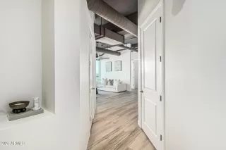 Photo #1: 6900142 Listing