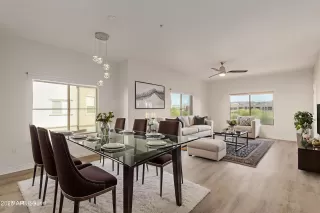 Photo #5: 6900244 Listing 