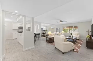 Photo #4: 6900247 Listing 