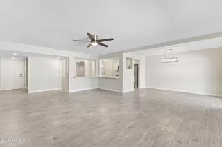 Photo #6: 6900247 Listing 