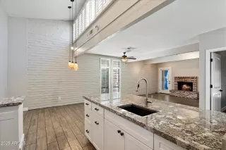 Photo #4: 6900291 Listing 