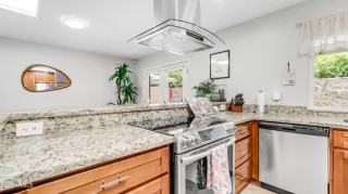 Photo #4: 6900297 Listing 