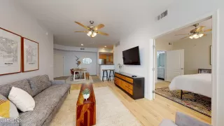 Photo #2: 6900562 Listing 