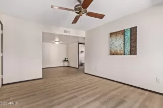 Photo #5: 6900779 Listing 