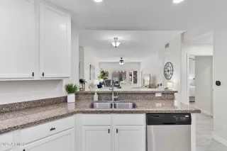 Photo #3: 6900927 Listing