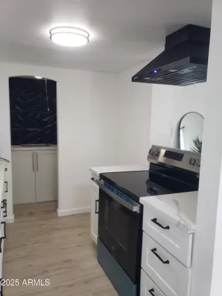 Photo #5: 6900948 Listing 