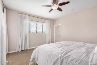 Photo #6: 6900951 Listing 