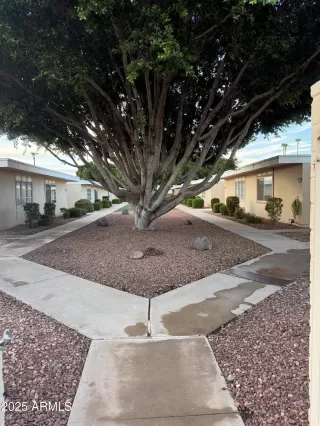 Photo #3: 6901073 Listing