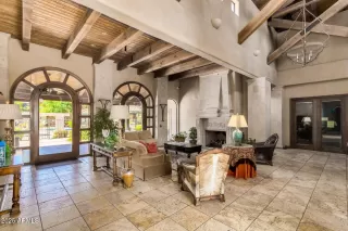 Photo #4: 6901210 Listing