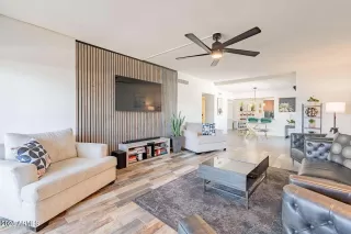 More Details about MLS # 6901266 : 3600 N 5TH AVENUE#307