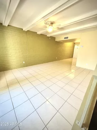 Photo #5: 6901348 Listing 