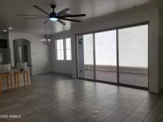 Photo #4: 6901459 Listing 