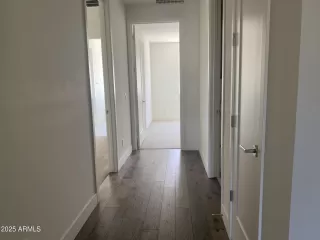 Photo #6: 6901460 Listing 