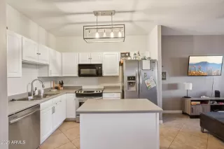 Photo #5: 6901594 Listing 