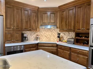 Photo #1: 6901625 Listing