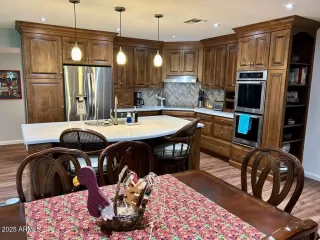 Photo #4: 6901625 Listing