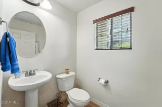 Photo #5: 6901736 Listing 