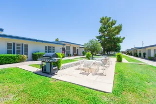 Photo #3: 6901749 Listing