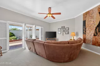 Photo #5: 6901931 Listing 