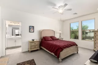 Photo #3: 6901985 Listing