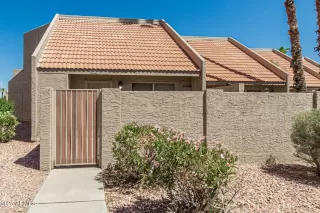 Photo #1: 6902045 Listing