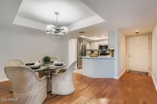 Photo #1: 6902629 Listing 