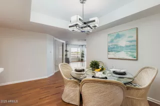 Photo #2: 6902629 Listing 