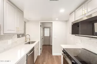 Photo #1: 6902650 Listing