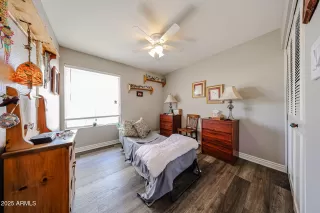 Photo #2: 6902681 Listing 