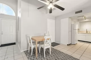 Photo #4: 6902695 Listing 