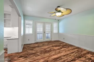 Photo #6: 6902744 Listing 