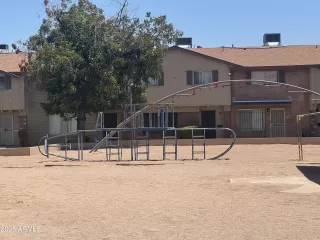 Photo #3: 6902753 Listing 