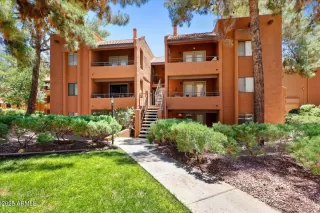 Photo #1: 6902842 Listing