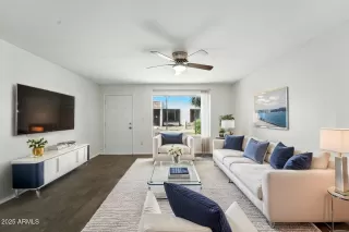 Photo #6: 6902931 Listing 