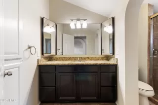 Photo #4: 6903166 Listing 