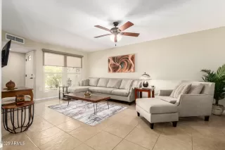 Photo #4: 6903228 Listing 