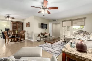 Photo #5: 6903228 Listing 