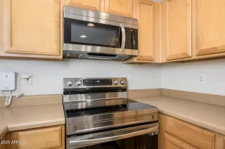 Photo #6: 6903386 Listing 