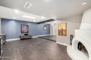 Photo #6: 6903402 Listing 