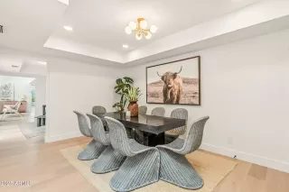 Photo #6: 6903433 Listing