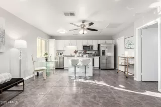 Photo #1: 6903445 Listing